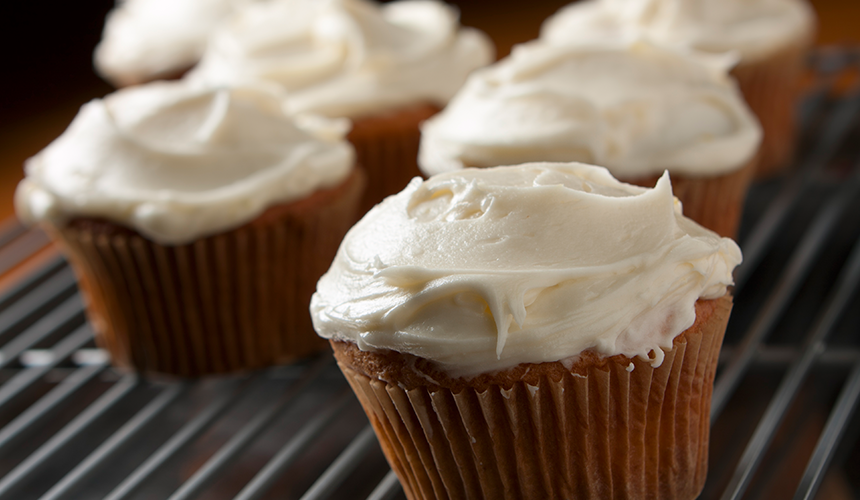 pbj cupcakes icing