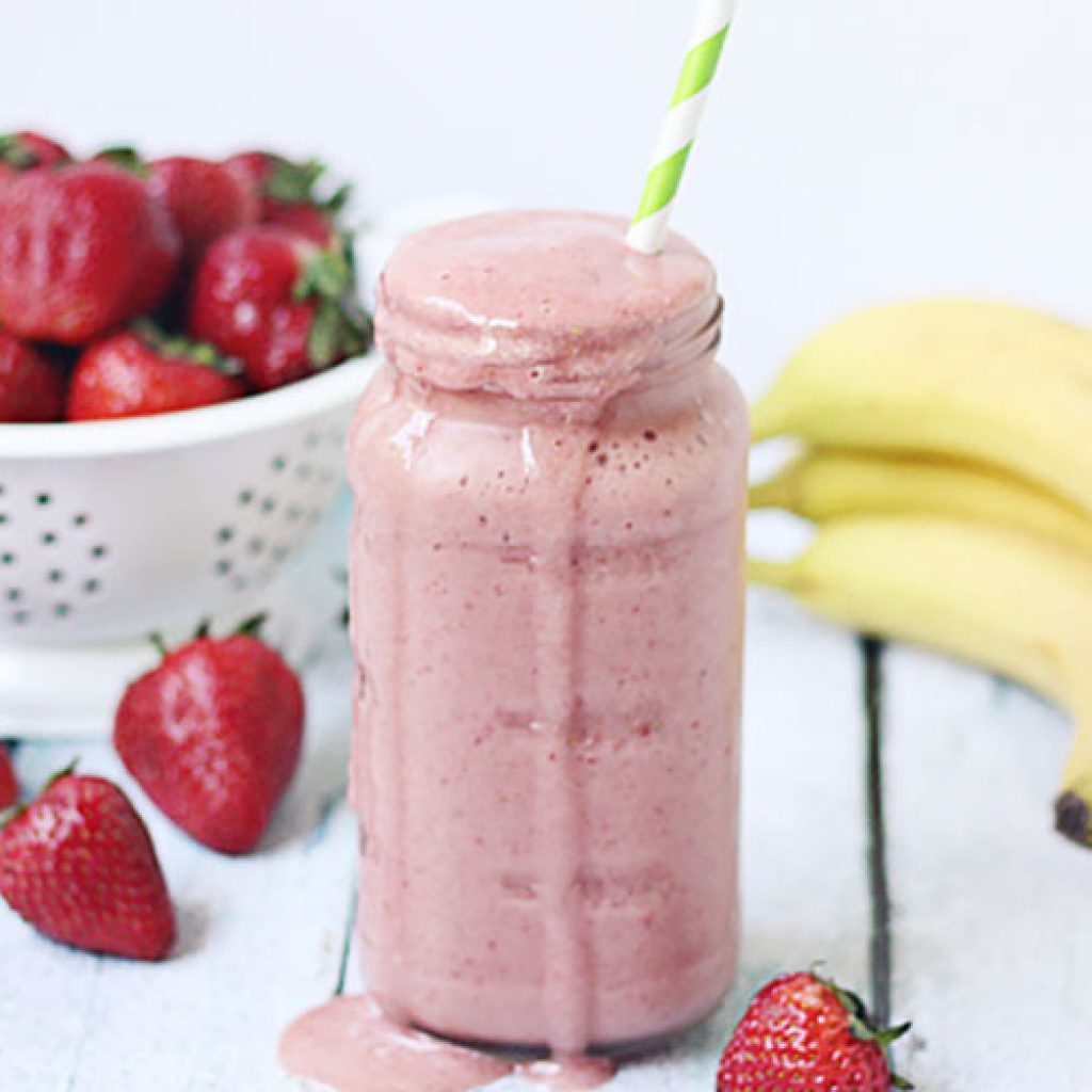 Healthy Strawberry Orange Protein Smoothie recipe