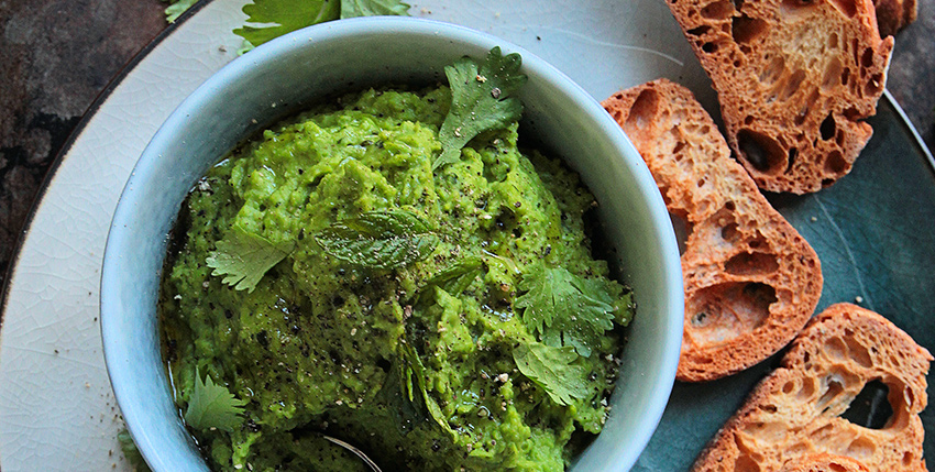 purelyinspired green pea dip